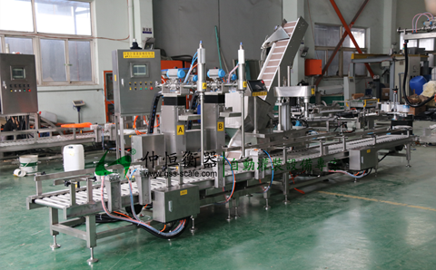 仲恒GAF-30LA液體自動(dòng)灌裝生產(chǎn)線安裝調(diào)試完成準(zhǔn)備出貨！